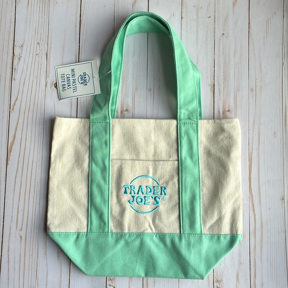 Trader Joe's Pastel GREEN Mini Canvas Tote/Shopping Bag 2025 LIMITED EDITION NEW - Picture 2 of 6